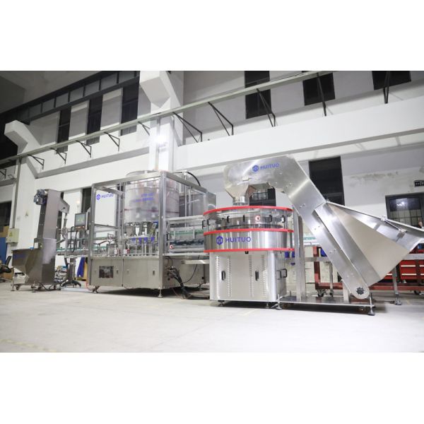 LYL Detergent Pump Capping Machine