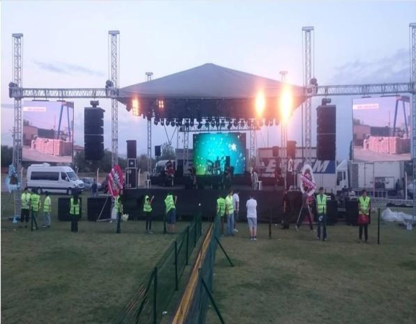 Quality High Refresh Rate Outdoor Rental LED Display Screen P5.95 With 500*500mm Cabinet for sale