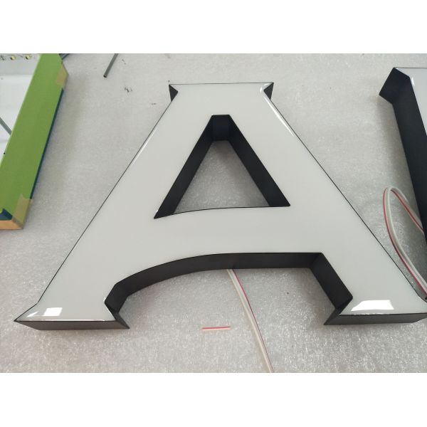 LED 3D Acrylic Letter Sign Board Color Customized RoHs Certificated