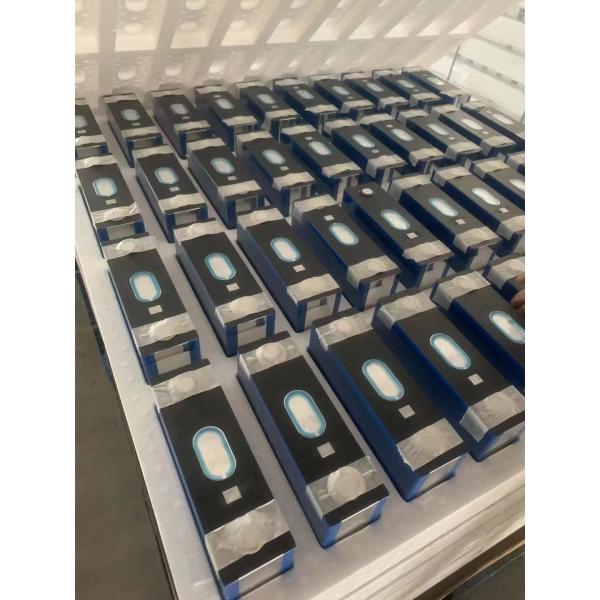 Grade A + Bettery Cell Rechargeable 105Ah Lifepo4 Lithium Ion Battery For Solar Energy System
