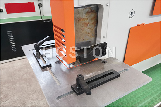 Hydraulic Iron Worker Machine CNC HIW-90