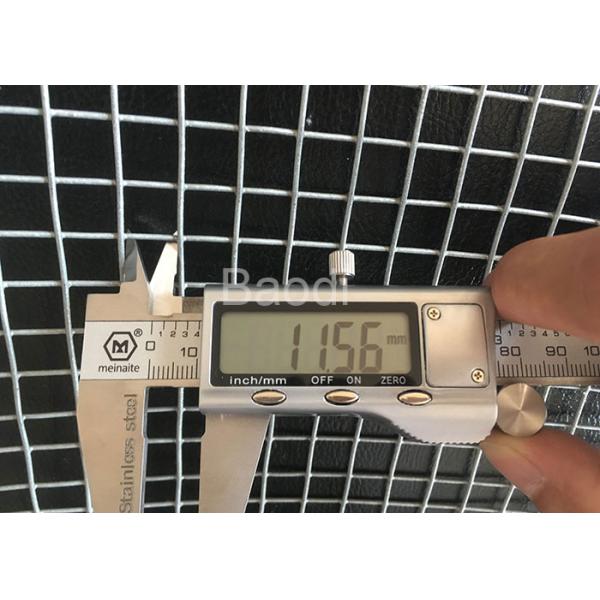 1.36mm Galvanized Welded Wire Mesh Rolls 12.7mm Size For Garden