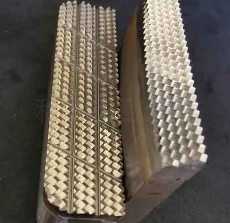 Customized Automobile Headlight Mould With 0.01mm Precision OEM/ODM Service