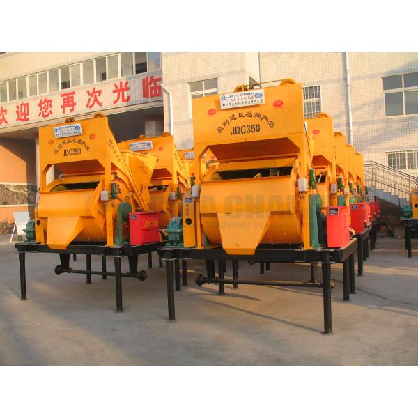 1.8T Portable Cement Mixer , Hydraulic Mixer Machine With 14m3/H Capacity