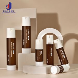 China Airless Lotion Bottle 50ml 30ml 100ml Color Skincare Plastic Bottles Refillable Airless Skincare Packaging wholesale