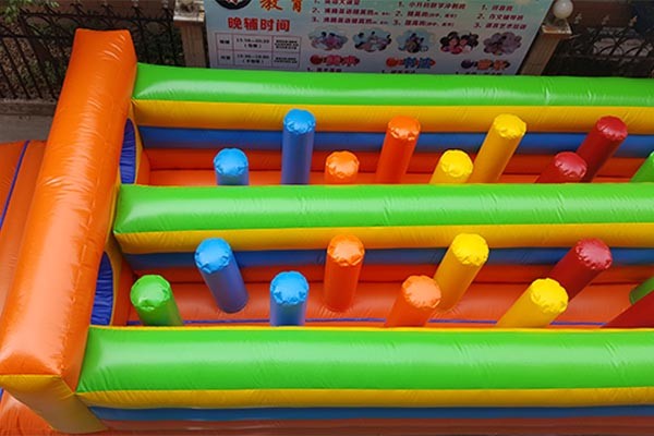 Largest Kids Inflatable Obstacle Courses Land Sport Game Giant Assault Course