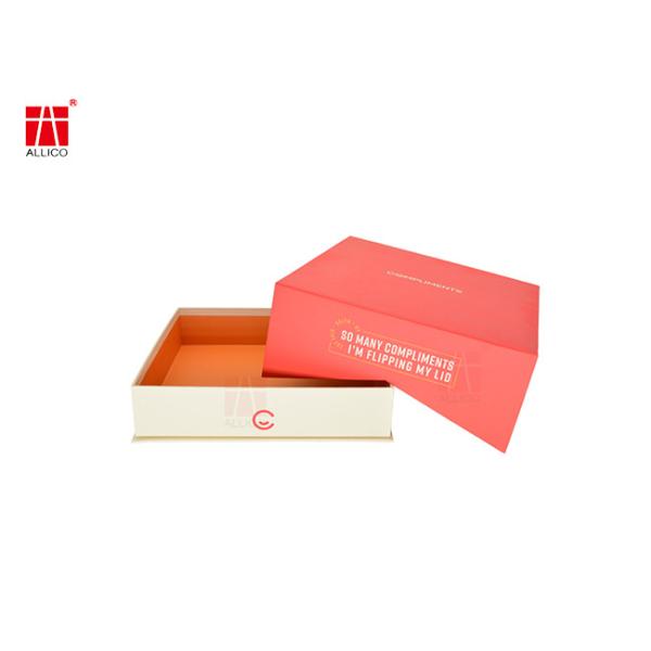 Red Packaging Cardboard Kraft Paper Magnetic Closure Square Gift Packaging Boxes