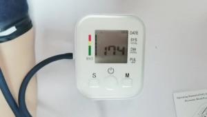 China Wholesale Medical Arm Type Blood Pressure Monitor sale wholesale