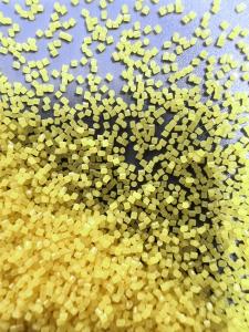 China 0.4*0.4mm Sand Blasting Plastic Yellow Color Medium Size High Thermal Stability wholesale