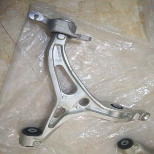 China Front Lower Control Arm For Mercedes W164 X164 1643303407 16433035047 ML GL on sale