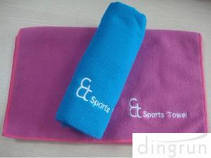 China Absorbent And Quick Dry Custom Microfiber Towels Terry Bath With Embroidered Logo wholesale