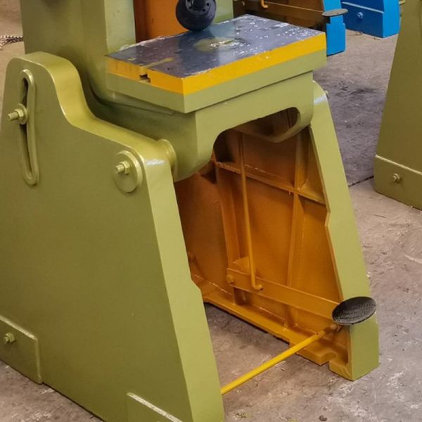 J23 Type 10T Mechanical Punching Machine , 1500w Sheet Metal Perforating Machine With Light