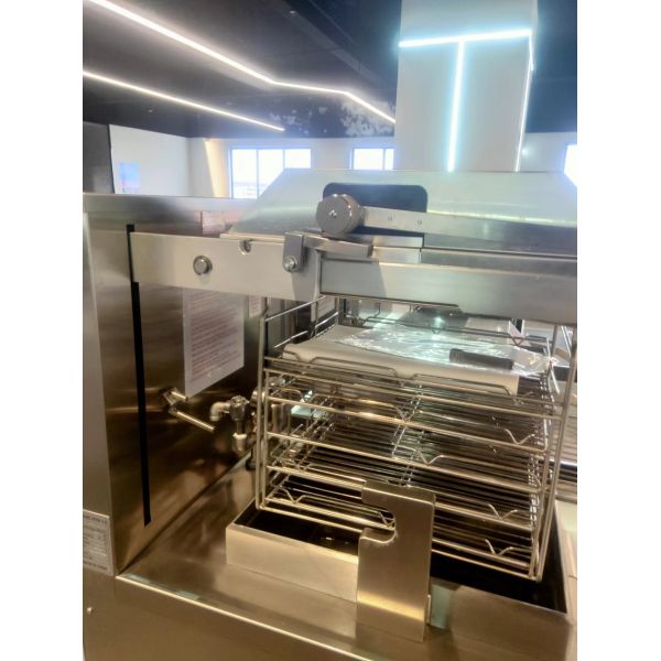High Productivity Smart Touch Panel PFE-2000 With 55L Capacity And 17KW Power Electric Pressure Fryer