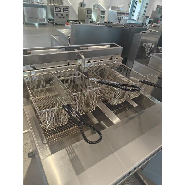 LPG Gas Natural gas Double Tanks Four Baskets Digital Panel gas Chips Open Fryer