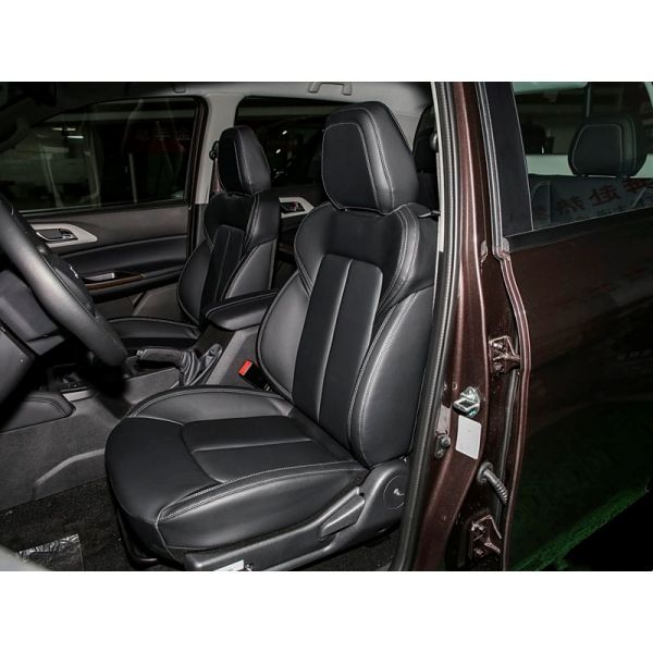 Chinese New Petrol Jiang Ling JMC Yuhu 7 Pick Up 4x4 Truck 2.0T 141Ps L4 2WD