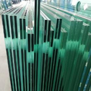 China SGCC Laminated Tempered Glass Smooth High Safety For Building wholesale