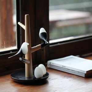 China Motion Activated LED Sculpture bird Lamp dimming HomeTree Technology – Wireless Charging Beech Maglamp wholesale
