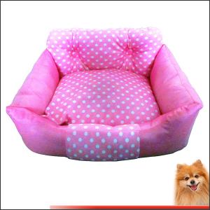 China Discount Dog Bed Oxford And Polyester Pet Beds for sale China Factory on sale