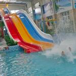 Sturdy Structure Small Public Water Slides Custom Pool Water Slides OEM
