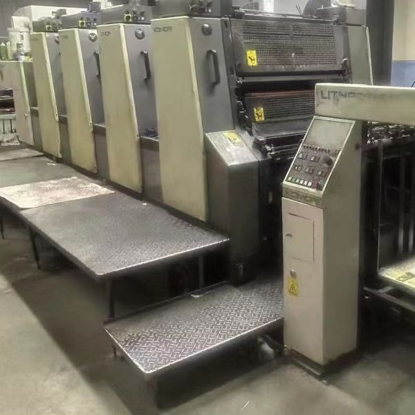 Used Komori L428 Offset Printing Machine with 200v Power 30000 kg Weight and 4500X1700X1600 mm Dimensions