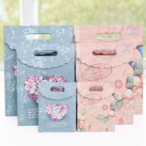 China Recycled Materials Weeding Gift Paper Bags With CMYK/Pantone Colors Custom Printing wholesale