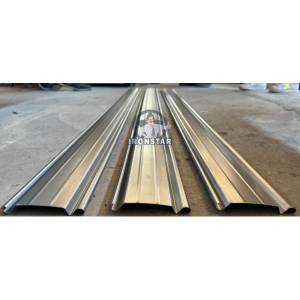 Rolling shutter door roll forming machine in Nicaragua