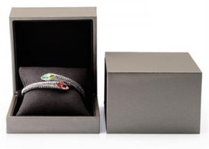 China Luxury 140 Gsm Kraft  Paper Jewelry Box Handmade Custom Logo Color Durable wholesale