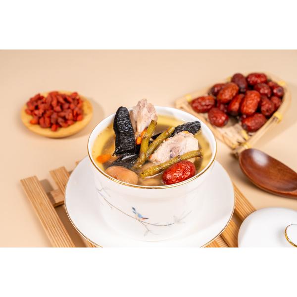Ready-to-Eat Reishi and Dendrobium Herbal Pork Bone Soup Served for Healthy Meal Reishi Dendrobium Pork Bone Soup 500g Herbal Instant Soup in Foil Pouch Ready-to-Eat Nourishing Health Soup OEM