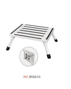 China Silver Foldable 48cm 2x1 Safety Step Stool wholesale
