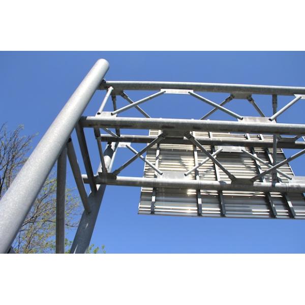 Four Chord Overhead Sign Structures Bridge Galvanised Steel Lamp Posts 3m