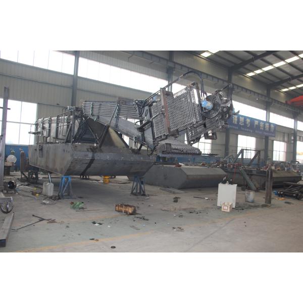 Aquatic Weed Harvesting Machine 1000m3 hydraulic tank save labor force