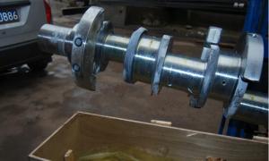 China Motorcycle Engine Part Crankshaft For S6D140 Crankshaft & Bearing Bushes 6261-31-1200 on sale