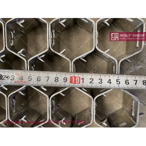 Buy cheap AISI316 Hexmetal for cyclones Lining | 2x25x50mm | 50mm hexagonal Hole | 2X1m | from wholesalers