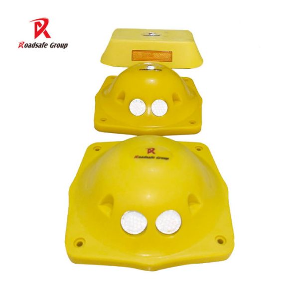 20 X 20 X 7cm Warning Motorway Coloured Studs Big Size Cat'S Eye Traffic