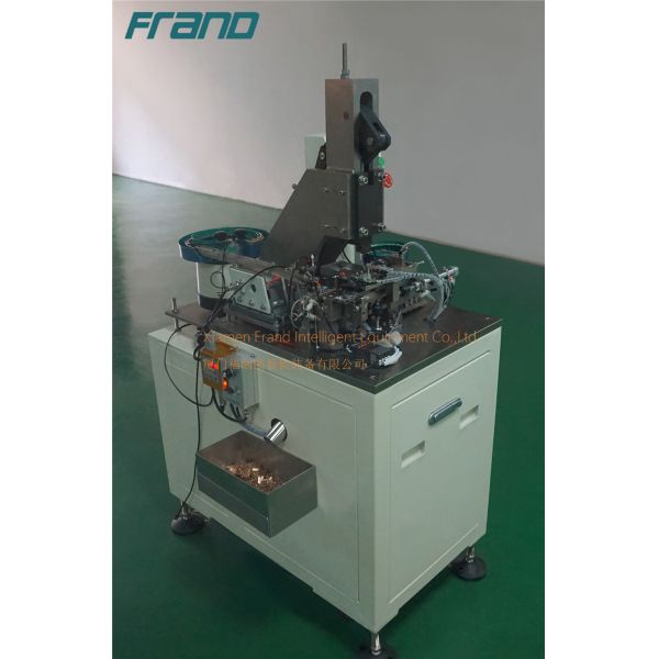 Silver contact riveting machine for movable reed contact assembly with high production efficiency