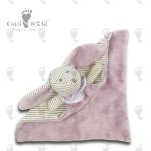 Loveable Stuffed Baby Comforter Toy Huggable Square Comforter 26 X 26cm