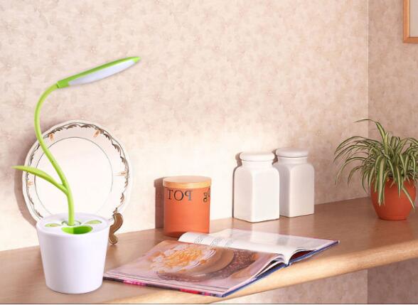 USB Rechargeable Touch Doudou Miao LED Table Lamp With Pen Holder