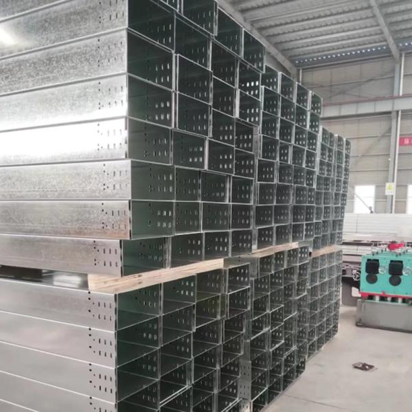 Indoor 100mm Width Solid Cable Tray Fire Resistance Weather Resistance