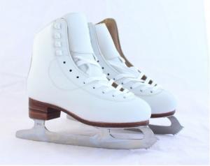 China Outdoor Speeding Roller Skates Blades with PVC Outsole for Adult on sale