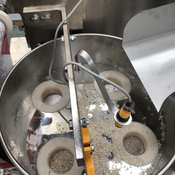 Wood Packaging Granule Packing Machine With Computer / PLC Control System