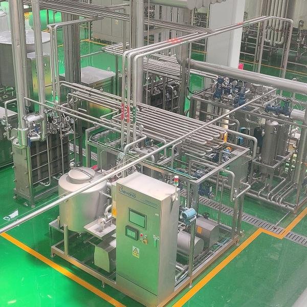200TPD Turnkey UHT Milk Processing Line Full Auto Material Feeding