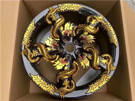 21 Inch Custom Forged Wheels One Piece Structure with Five Dragons Twining on Spokes Golden and Silver Painted