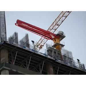 Flexible Spider Concrete Placement Boom Pouring Machine For Engineering