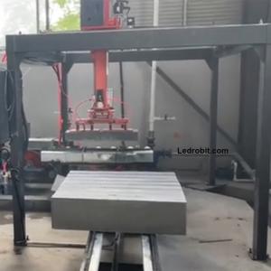 China Curbside Loading And Unloading System Loader Unloader Customizable 2 - 5 Axis wholesale