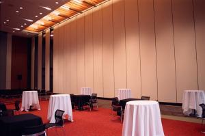 China MDF Panel System Sound Proof Movable Partition Panel for Meeting Room on sale