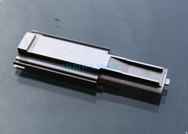 Quality Silver Insert Car Precision Parts Discharged With Steel Material And Short Delivery for sale