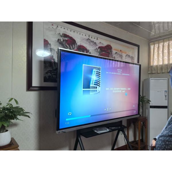 Smart Interactive LED Touch Screen Tablet Elevator-Suitable Electronic Whiteboard for Multimedia Teaching and Conference