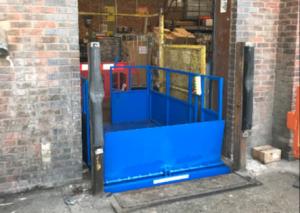China Loading Dock Lift Platforms,Loading Dock Elevator With Hydraulic Dock Lift Systems Is Easy Operation on sale