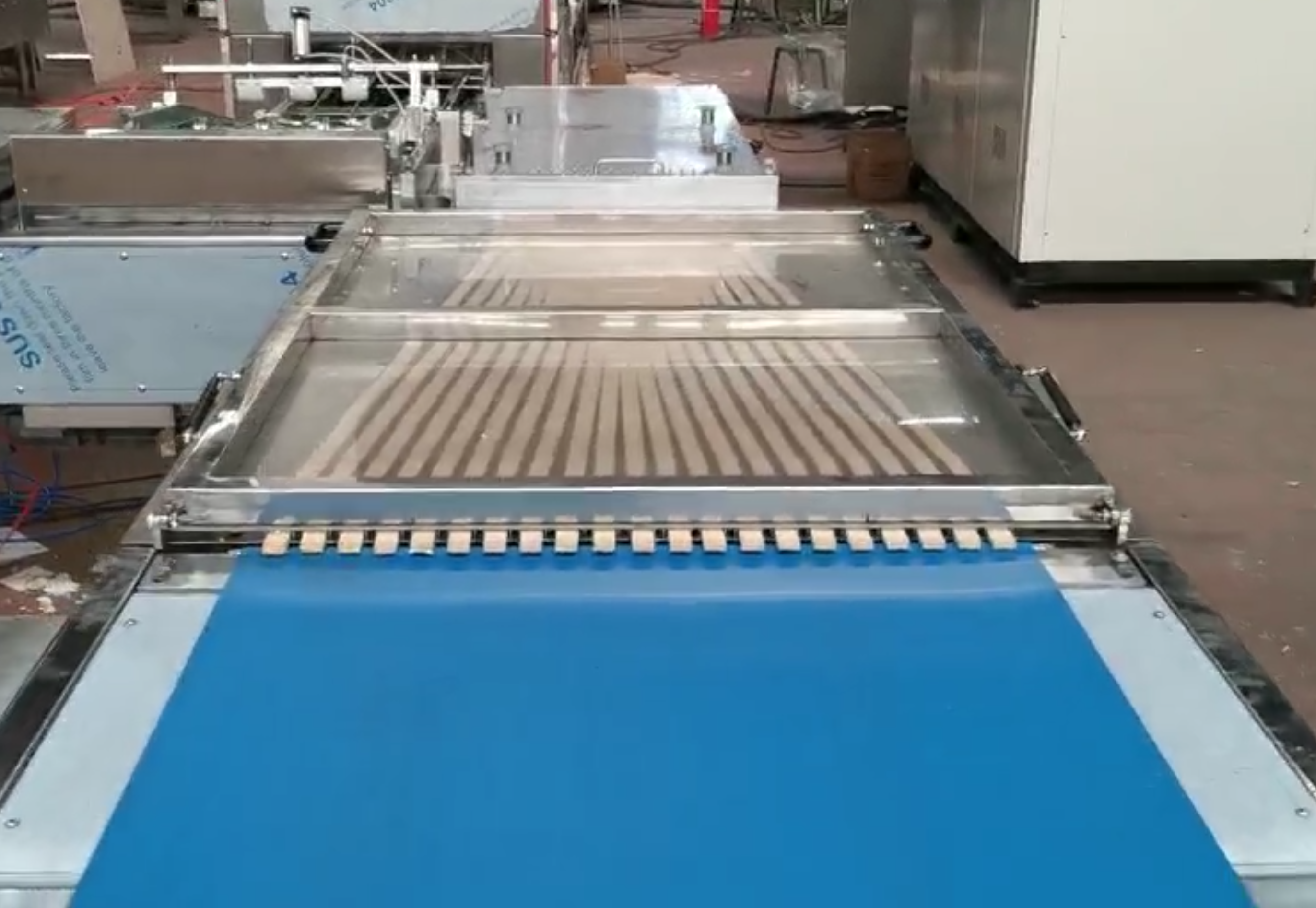 Long Service Life 240kg/H Wafer Biscuit Manufacturing Machine