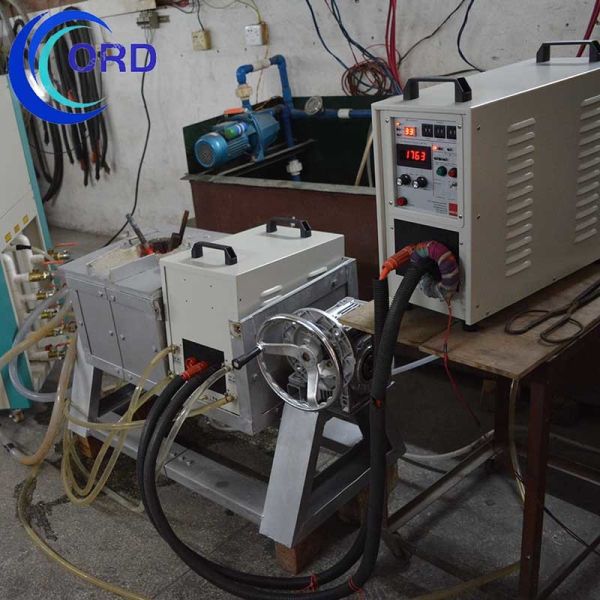 1650℃ Easy To Operate Induction Melting Furnace 1-20KHz Frequency 60KW